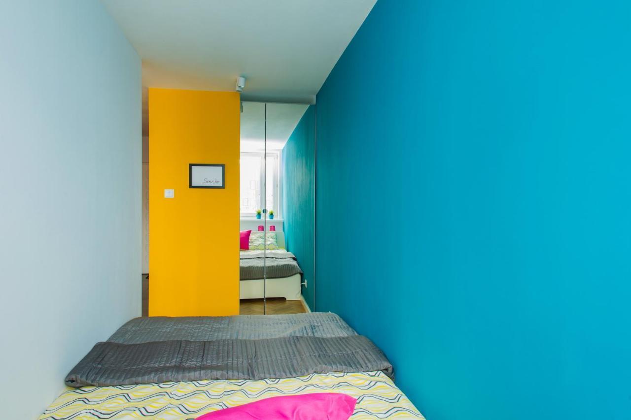 Ferienwohnung Cozy Studio Next To Central Station Warschau Exterior foto
